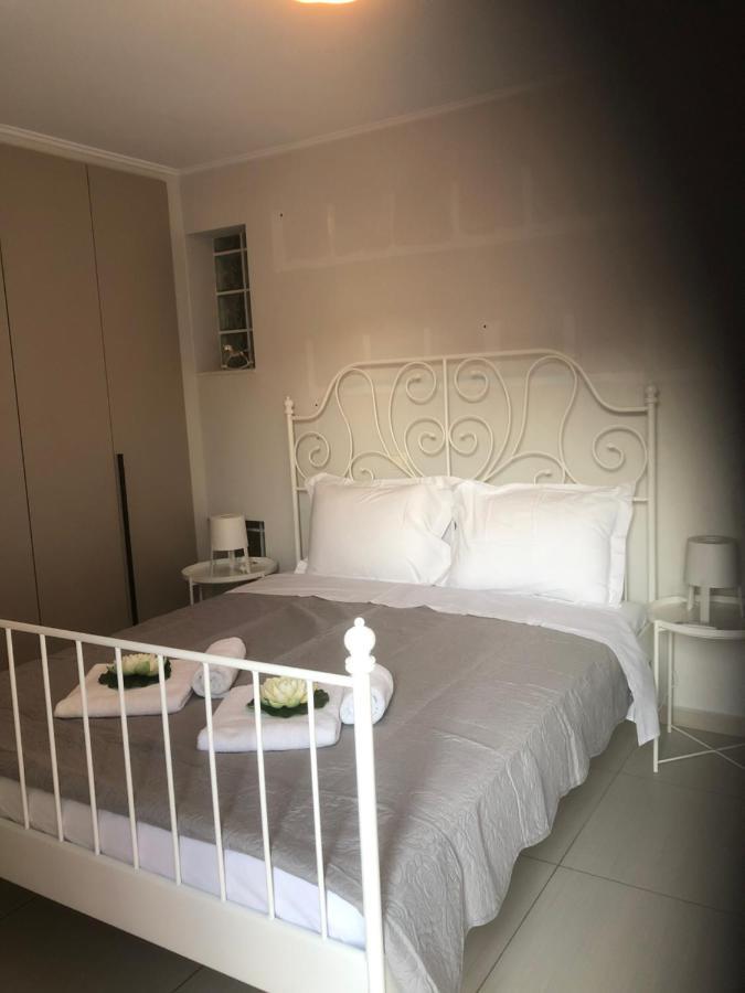 Maisonette Lux Modern Next To Metro Kerameikos 3 Rooms Athens Exterior photo